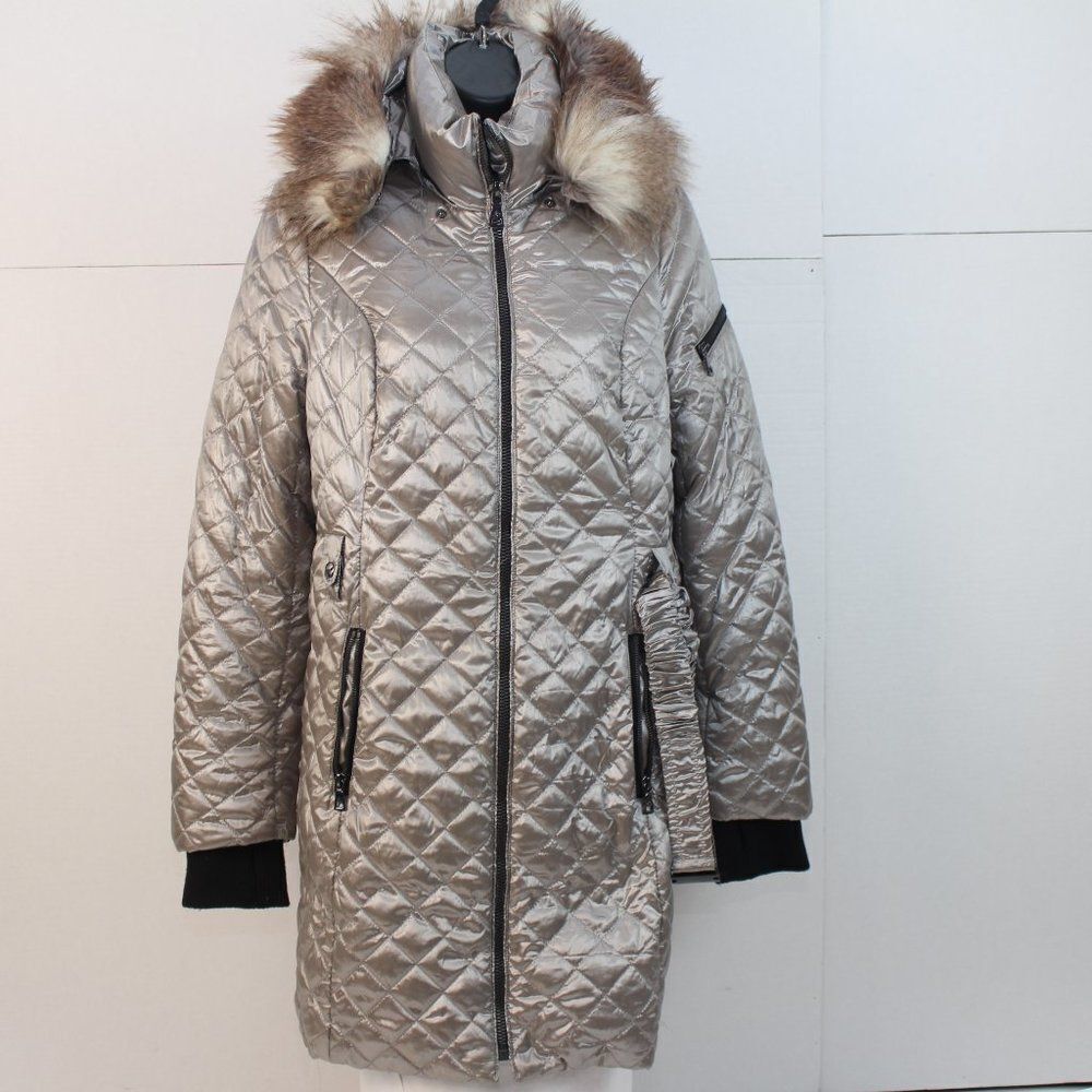Sam Edelmancoat